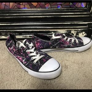 Gotta Flurt Muddy Girl Shoes